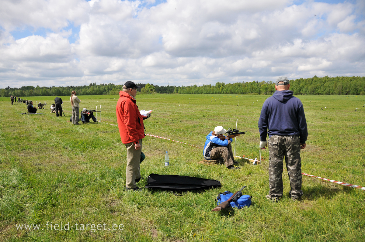 Age team - Ants, the oldest and Oliver, the youngest, on the Line 9